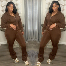 Load image into Gallery viewer, Coolest Chic Set (Brown)
