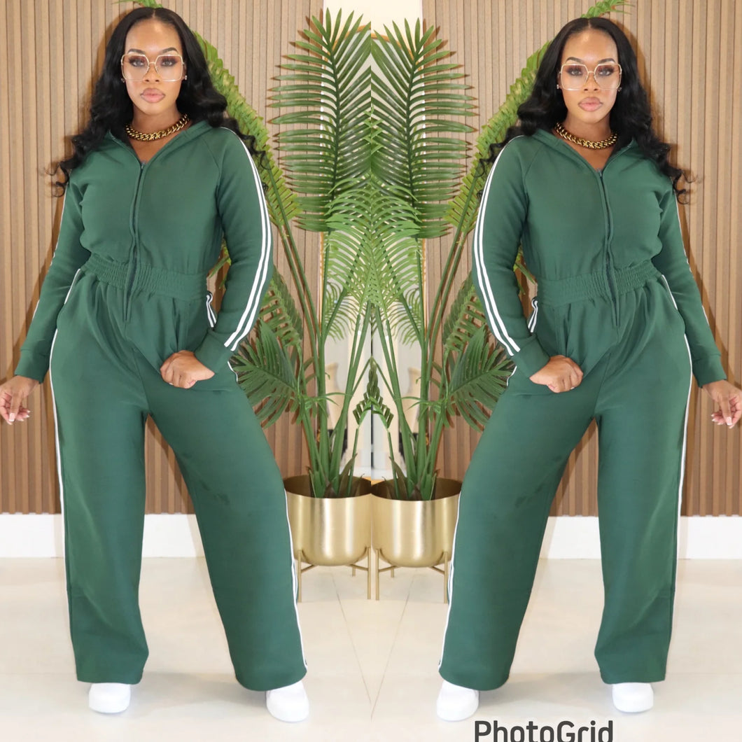 WEEKEND JUMPSUIT (GREEN)